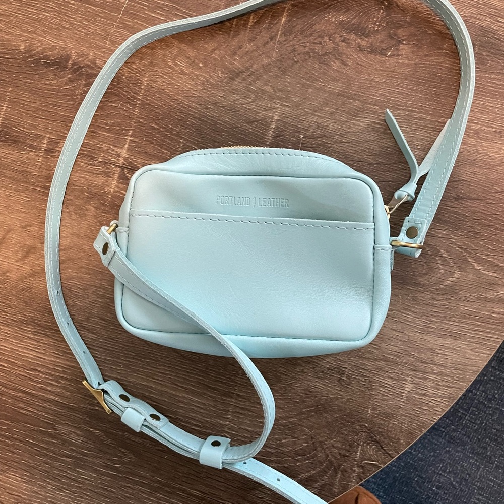 Portland leather small camera bag in Cabo. New never used from c grade sale.
